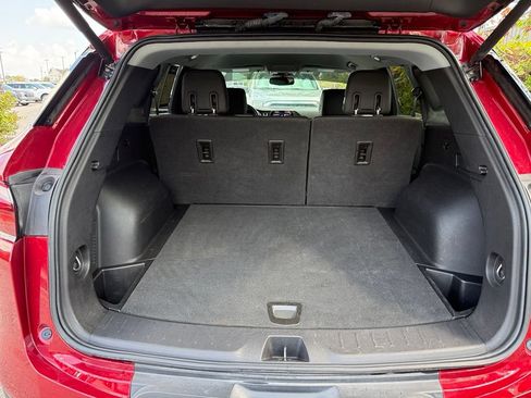 Used 2019 Chevrolet Blazer LT FWD image 34