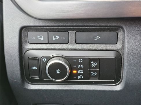 Certified 2023 Ford F250 Lariat image 25