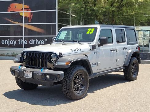 Used 2023 Jeep Wrangler Unlimited AWD/4WD image 10