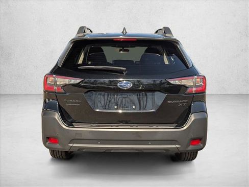 Used 2024 Subaru Outback Onyx Edition XT image 7