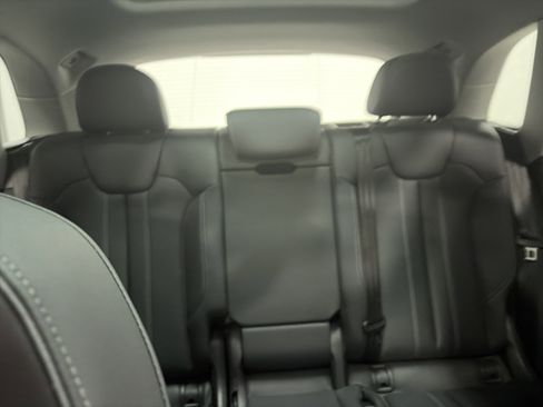 Certified 2023 Audi Q5 2.0T Prestige w/ Prestige Package AWD/4WD image 37