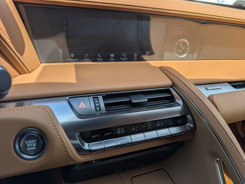 Used 2021 Lexus LC 500 Convertible w/ Touring Package image 20