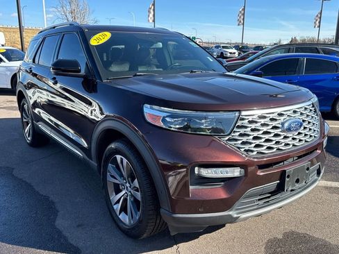Used 2020 Ford Explorer Platinum image 8