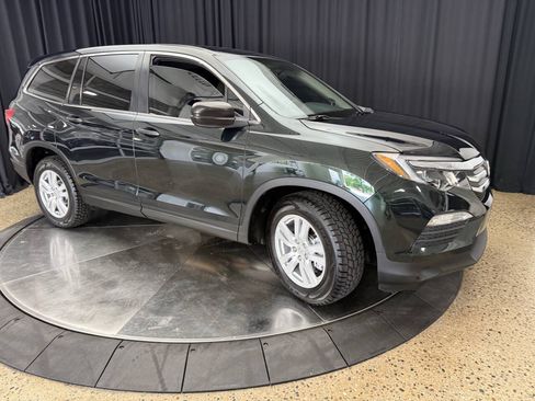 Used 2016 Honda Pilot LX image 11