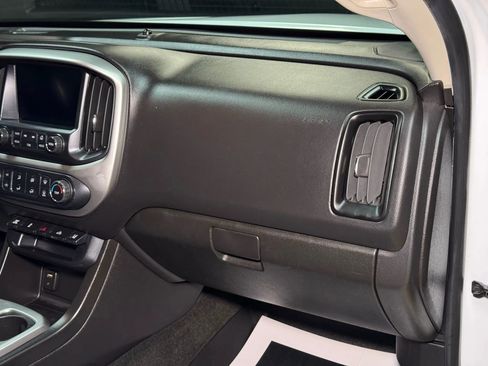 Used 2016 Chevrolet Colorado LT w/ LT Convenience Package image 44