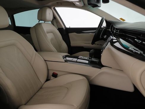 Used 2015 Maserati Quattroporte GTS image 33