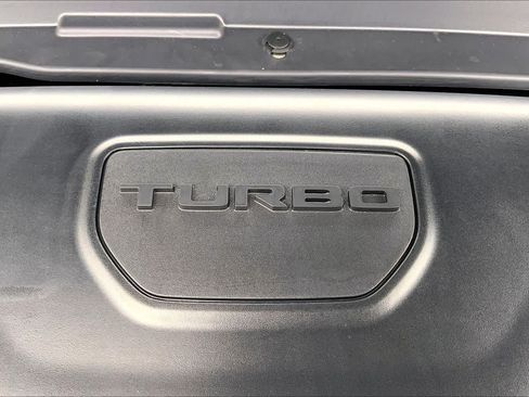 Used 2025 Jeep Compass Trailhawk w/ Trailer Tow Group AWD/4WD image 32