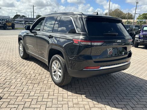 New 2026 Jeep Grand Cherokee Laredo X image 13