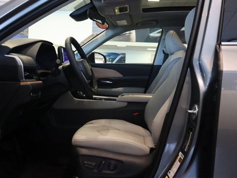 Used 2026 Toyota Grand Highlander AWD Hybrid image 8