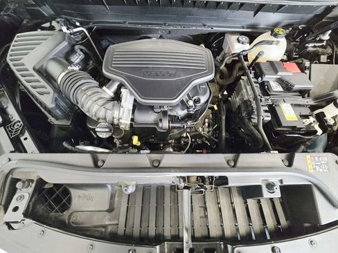 Certified 2023 GMC Acadia Denali w/ Black Diamond Edition image 16