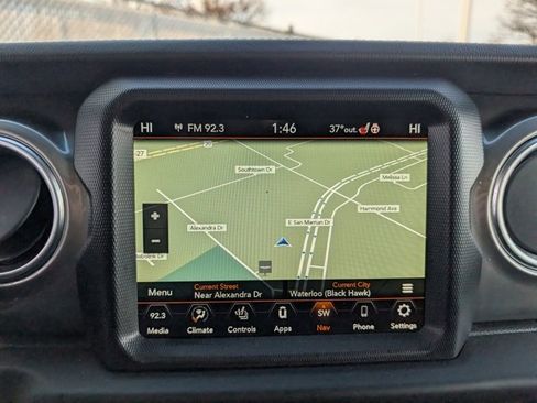 Used 2020 Jeep Wrangler Unlimited Sahara w/ Dual Top Group image 3