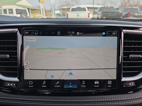 New 2026 Chrysler Pacifica Limited image 28