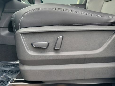 New 2026 Nissan Armada SV image 15