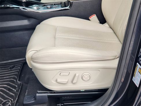 Certified 2023 Kia Sorento SX Prestige image 23