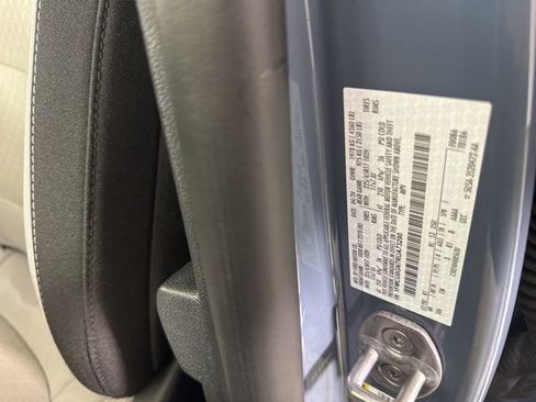 Used 2024 Ford Escape Active image 12