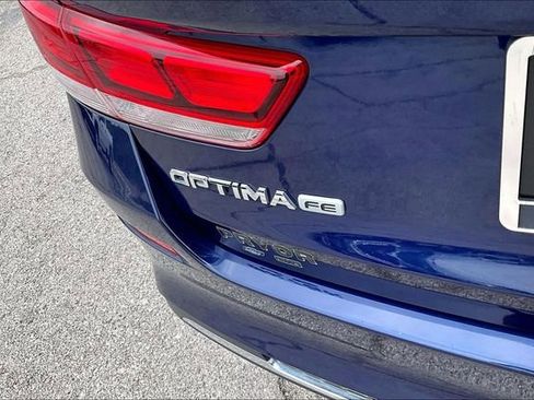 Used 2020 Kia Optima LX image 24