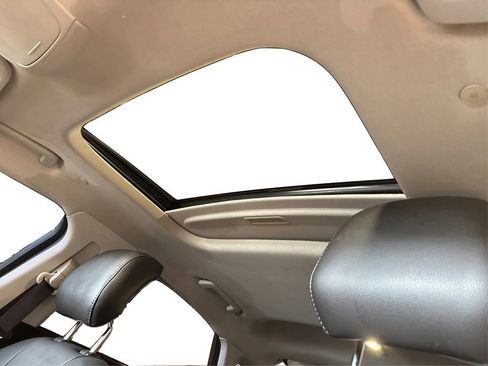 Used 2013 Ford Fusion Titanium FWD image 29