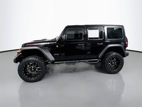 Used 2023 Jeep Wrangler Unlimited Rubicon w/ LED Lighting Group AWD/4WD image 9