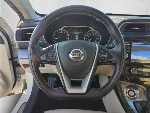 Used 2018 Nissan Maxima 3.5 SV FWD image 11