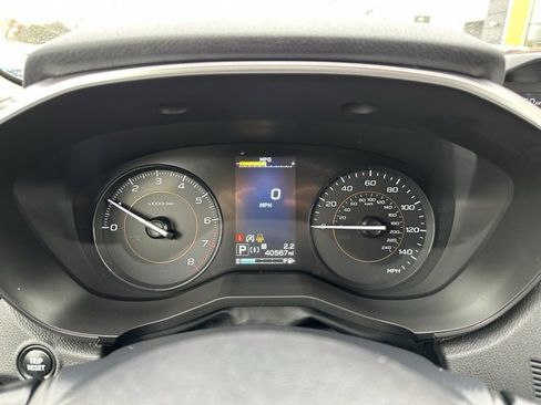 Used 2022 Subaru Crosstrek 2.0i Premium image 27