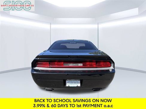 Used 2013 Dodge Challenger R/T RWD image 5