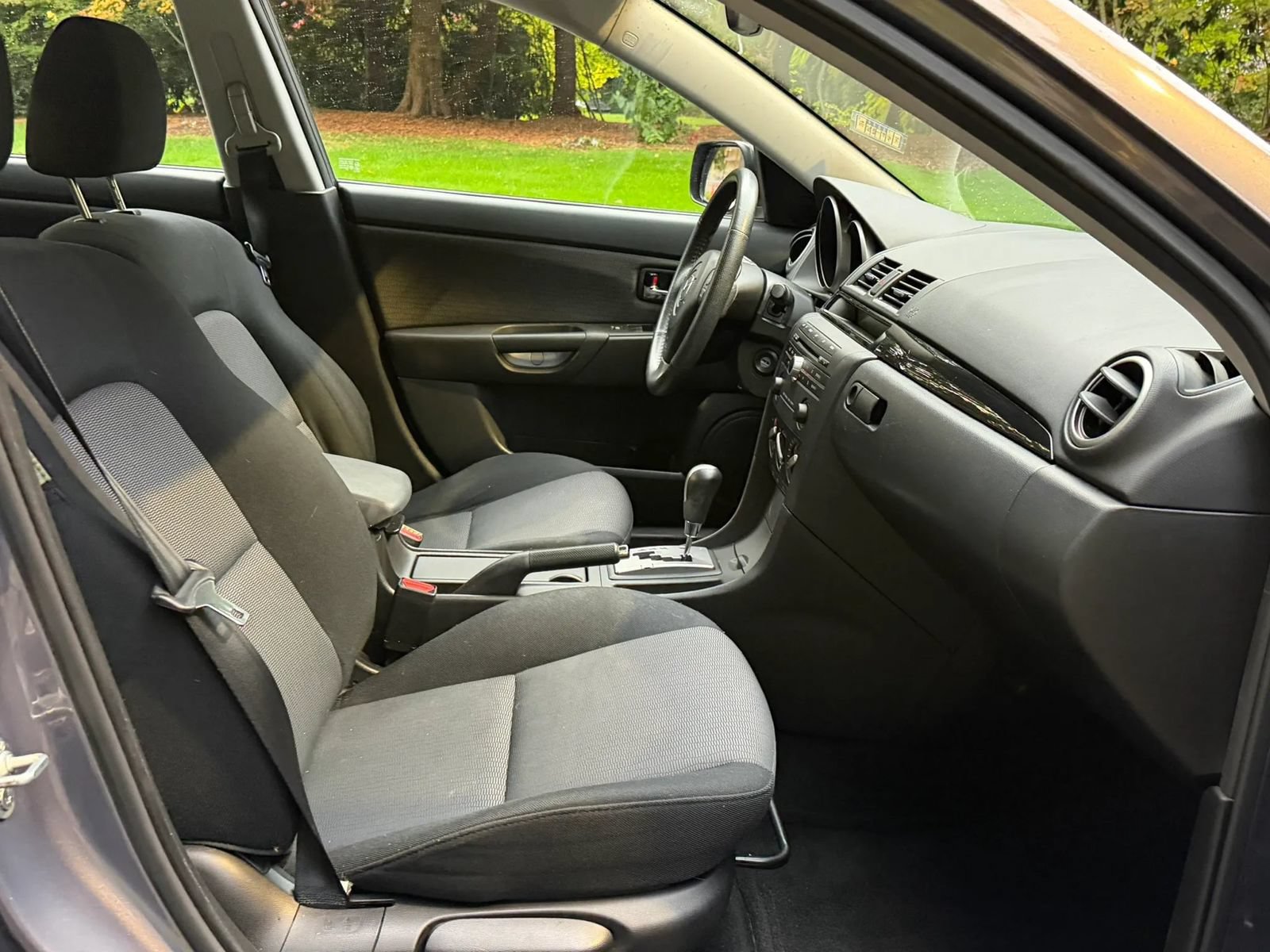 Used 2008 MAZDA MAZDA3 i Touring Value FWD image 8