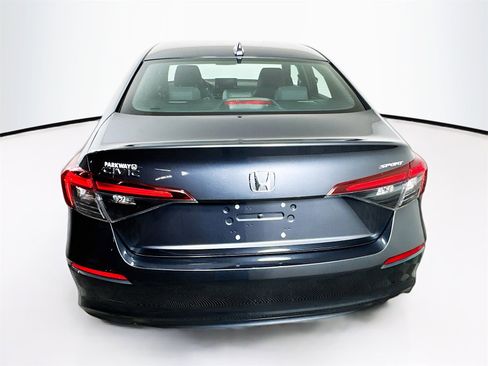 Used 2025 Honda Civic Sport image 6