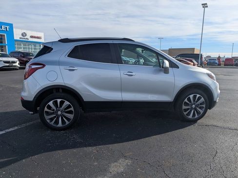 Used 2022 Buick Encore Preferred w/ Safety Package image 8