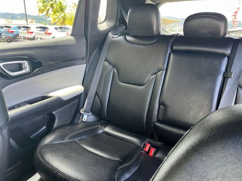 Used 2025 Jeep Compass Limited AWD/4WD image 40