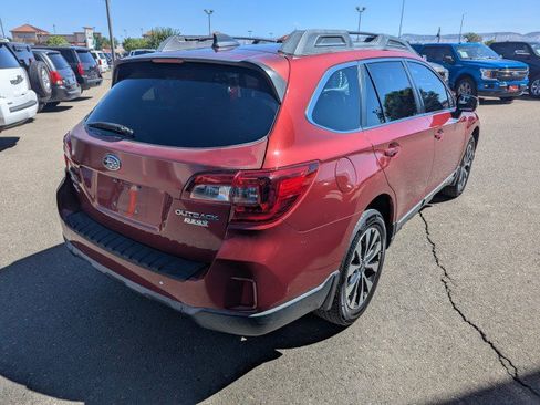 Used 2016 Subaru Outback 2.5i Limited AWD/4WD image 5