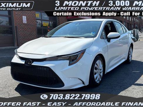 Used 2021 Toyota Corolla LE FWD image 1