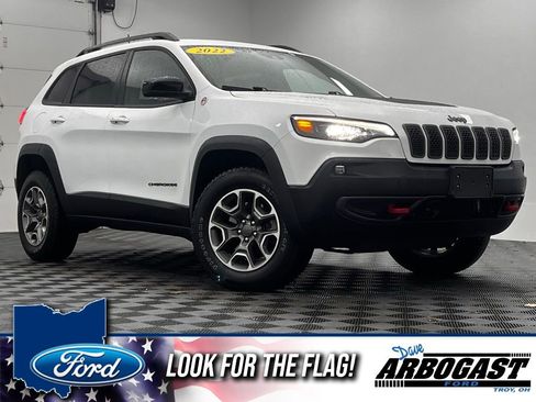 Used 2022 Jeep Cherokee Trailhawk w/ Premium Leather Package image 1