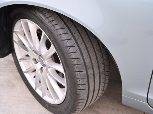 Used 2008 Volvo C70 T5 image 26