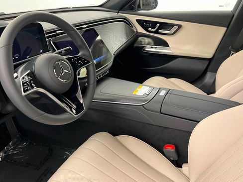New 2026 Mercedes-Benz E 350 4MATIC Sedan image 15