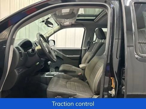 Used 2019 Nissan Frontier PRO-4X AWD/4WD image 9