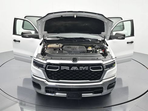 Used 2025 RAM 1500 Big Horn AWD/4WD image 45