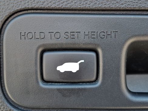 Used 2024 Acura MDX SH-AWD w/ Technology Package image 31