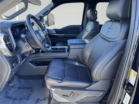 New 2026 Ford F250 Platinum w/ FX4 Off-Road Package image 14