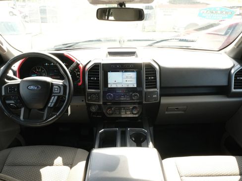 Used 2018 Ford F150 XLT w/ Equipment Group 302A Luxury AWD/4WD image 10