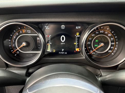 Used 2021 Jeep Gladiator Overland AWD/4WD image 20