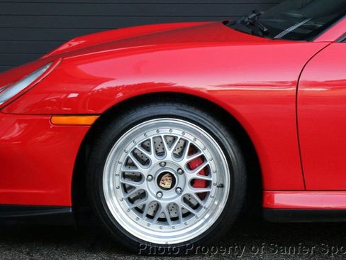 Used 2004 Porsche 911 Turbo image 18