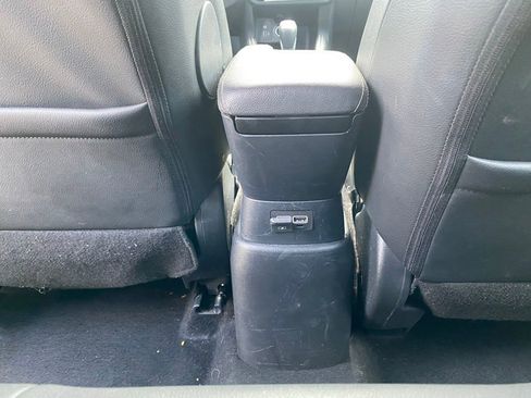 Used 2020 Nissan Kicks SR w/ SR Premium Package FWD image 30