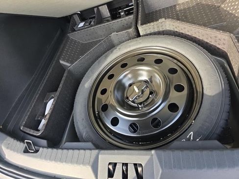 Used 2023 Ford Edge SEL w/ Convenience Package image 14