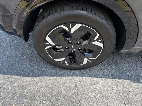 Used 2026 Kia Niro Wind FWD image 38