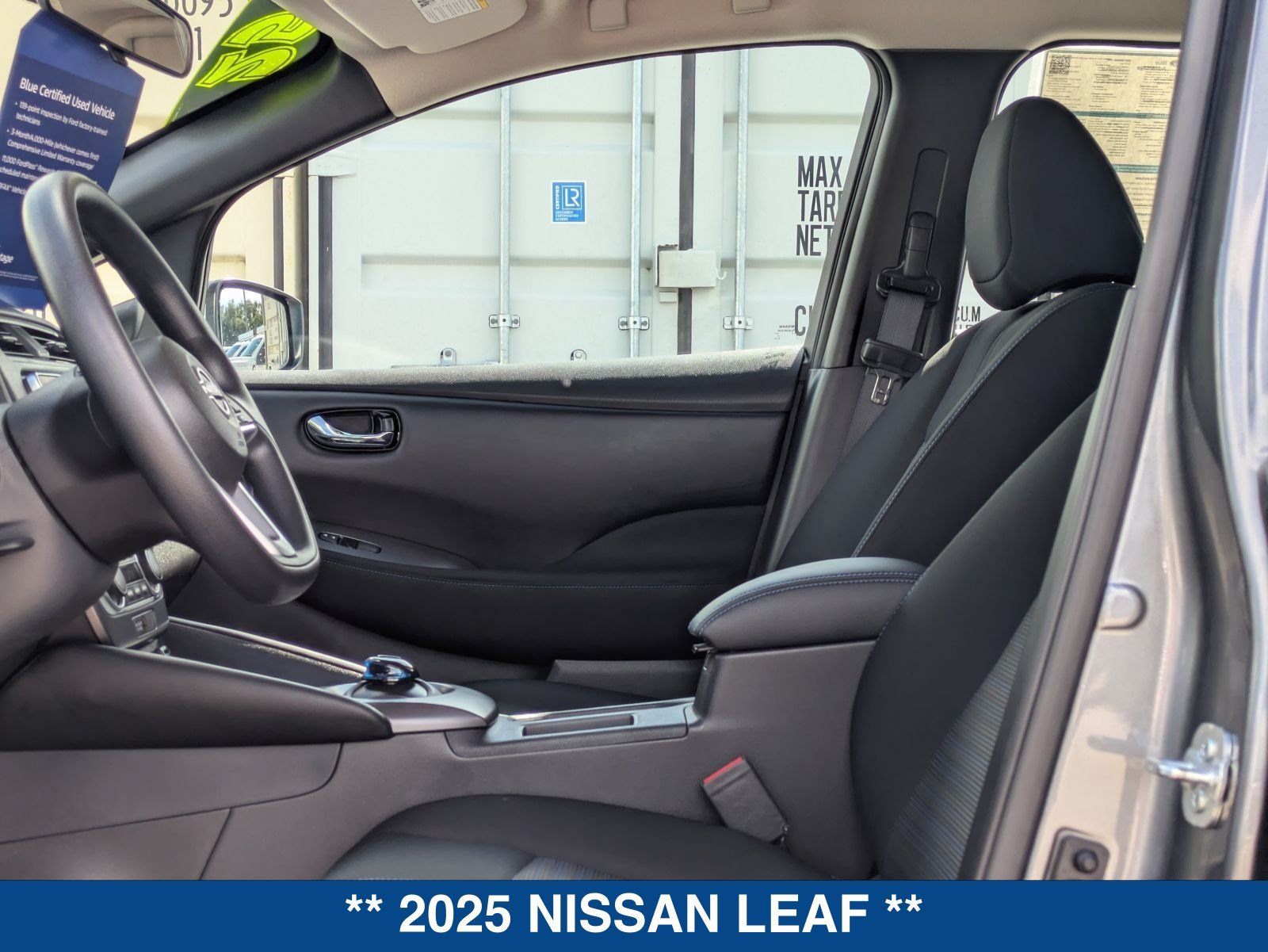 Used 2025 Nissan Leaf S FWD image 21
