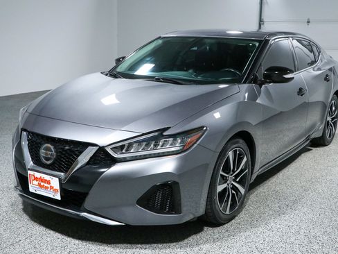 Used 2022 Nissan Maxima SV w/ Floor Mat Group FWD image 29