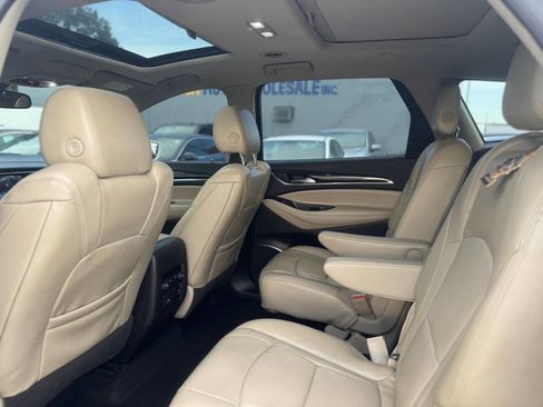Used 2018 Buick Enclave Essence w/ Trailering Package image 6