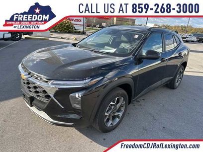 Used 2025 Chevrolet Trax LT