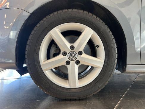 Used 2017 Volkswagen Jetta S FWD image 35