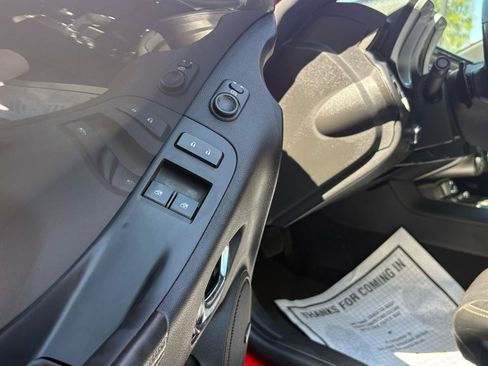 Used 2015 Chevrolet Camaro SS RWD image 16